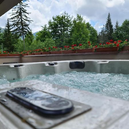 Mariah Spa Deluxe Apartment In Silver Mountain Poiana Brasov Exterior photo