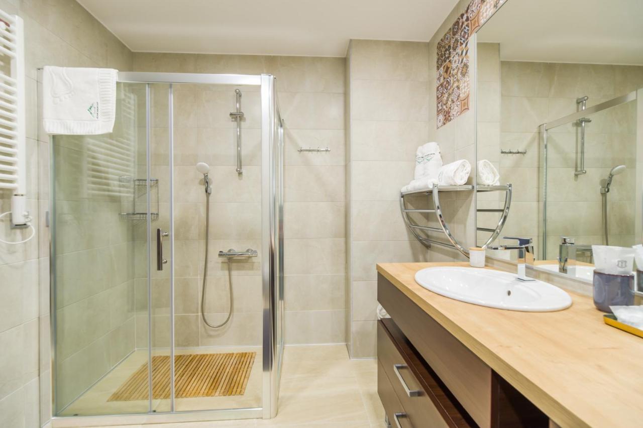 Mariah Spa Deluxe Apartment In Silver Mountain Poiana Brasov Exterior photo